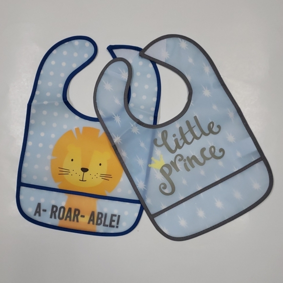 baby lounge bib